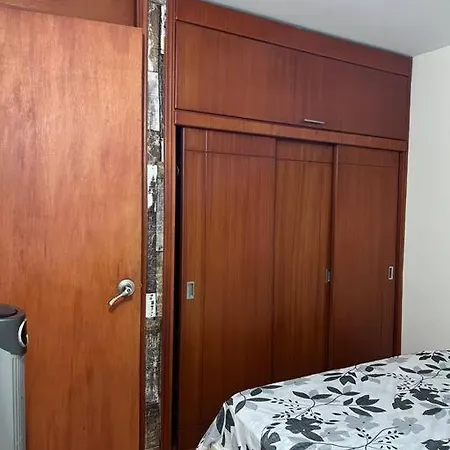 Bello Apartamento Entero En El Centro De Medellin-3