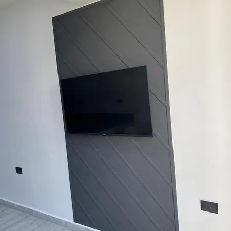 Cubo Suites 301-2