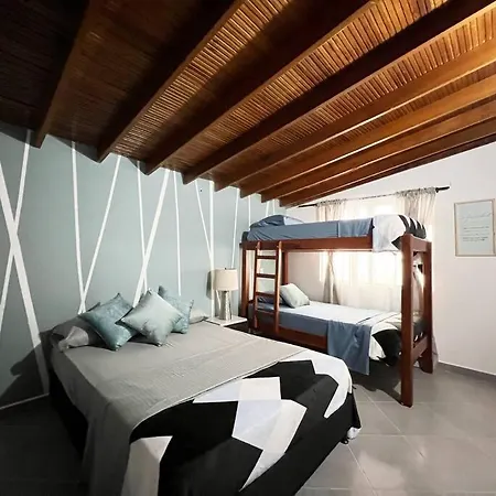 Laureles House-3