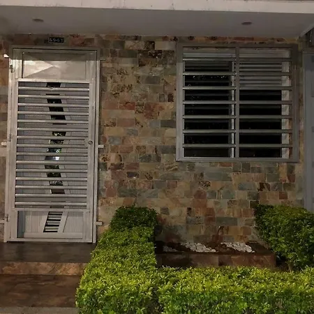 Hermoso Aparta Loft En Laureles-3