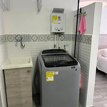 302 Centrico, Moderno Aparta Estudio-2