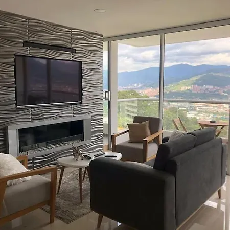 Apartamento con vista a Medellín-2