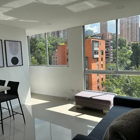 Lujoso Apto En El Poblado-Panoramica De La Ciudad! 1305-2