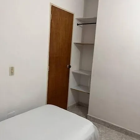 Habitacion Cerca Al Metro-2