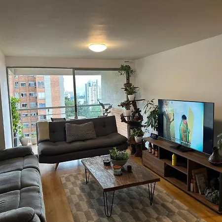 Cozy Apartment W/ Heated Pool, Fast Wifi & In-Apt Massage Service-3