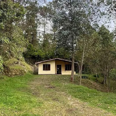 El Escondite Santa Elena-2