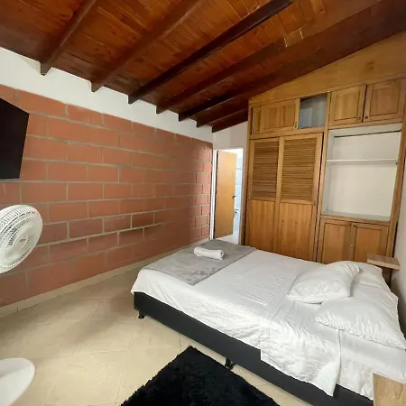 Hermoso Apto En Laureles-3