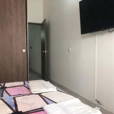 Apartamento Comodo En Laureles, Centrico Y Bien Ubicado Apto404-2