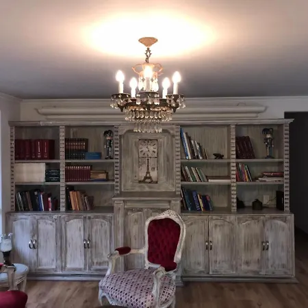 Hermosa Casa 203-2