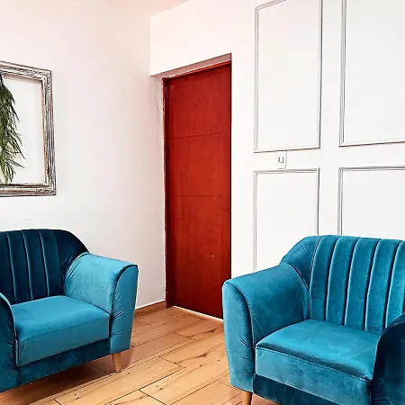 Descubre Una Joya Escondida En Laureles-2