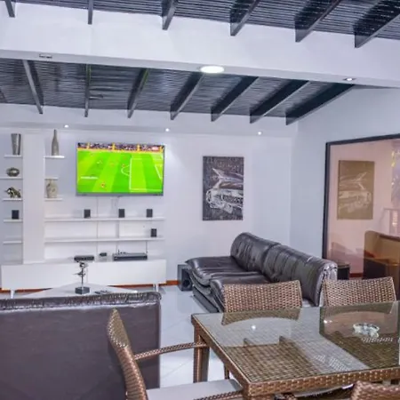 Apartment El Jeffe Medellin-2
