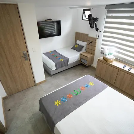 Hotel Medallo City-3
