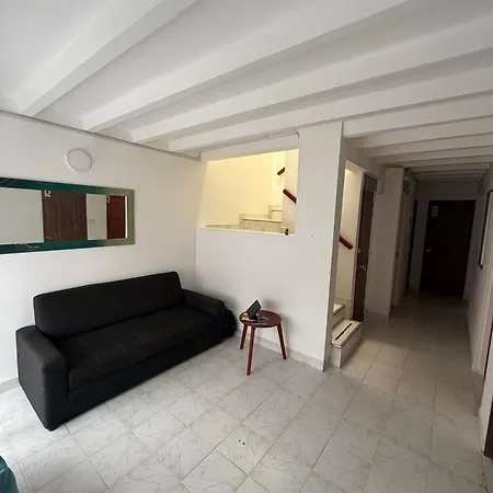 Road Living Home-2