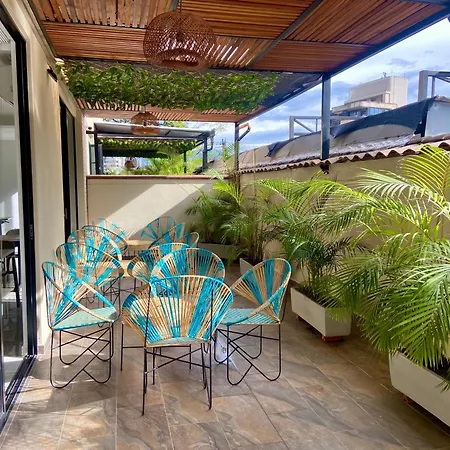 EcoHub Hotel Medellin-3