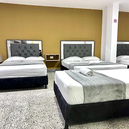 Hotel Guayacanes 70-2