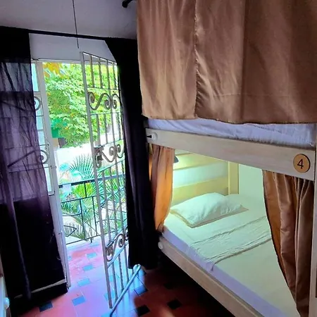 Noah Boutique Hostels Medellin-2