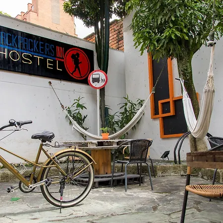 Backpackers Inn Medellin-3