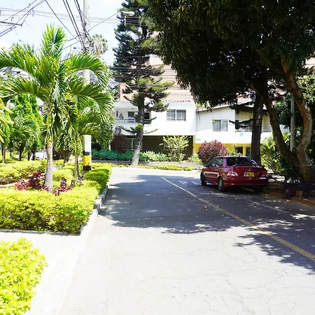 Buntes House-Casa Hotel Laureles-Estadio-2