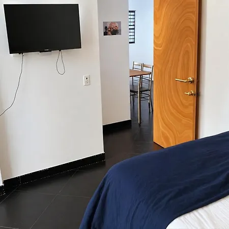 Aparta Suites Torre De Prado 301 Apartamento Para 4 Personas-2