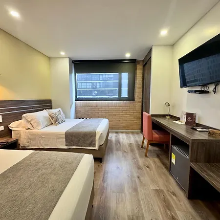 EcoHub Hotel Medellin-3
