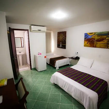 Hotel 33 Conquest-3