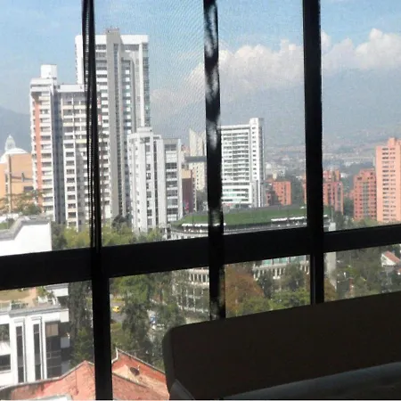 Apartamento En El Poblado De Medellin Colombia-3