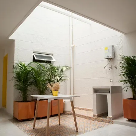 Home Aris Apartments 201-2