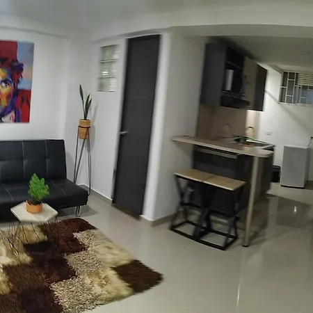 Hermoso Apartaestudio Centro De Medellin-3