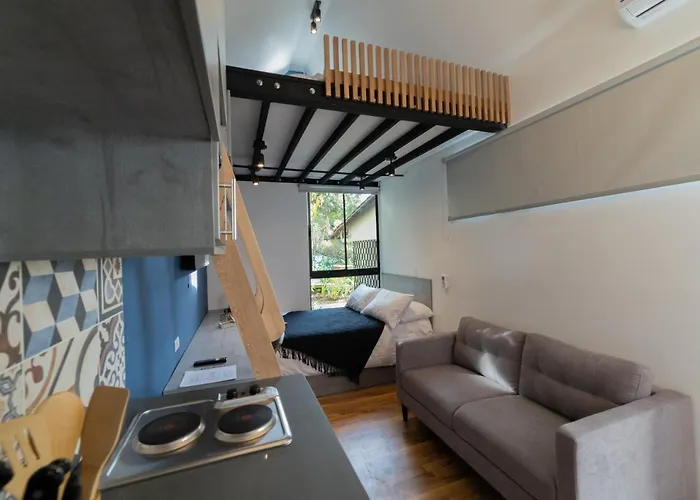 Alojamiento En Tiny House En El Poblado Mde A106 By Roots Rentals Medellín