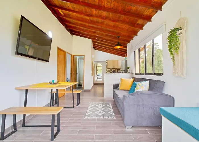 Apartamento Hermoso apto campestre Santa Elena - Barro Blanco Medellín admite animales