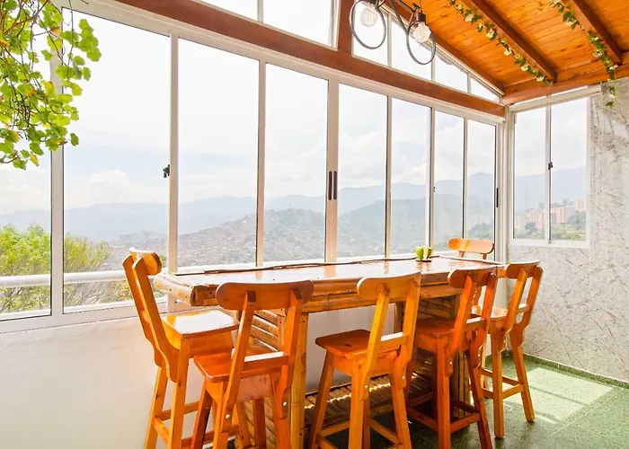 Magnifica Casa Con Estupendas Vistas A La Ciudad. Medellín