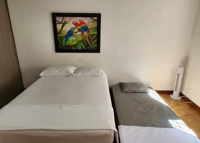 Apartamento Royal Park Laureles WiFi 150MB- Zona rosa Medellín