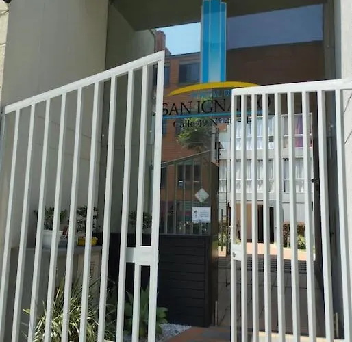 Aparta Excelente Zona Centro Apartamento Medellín