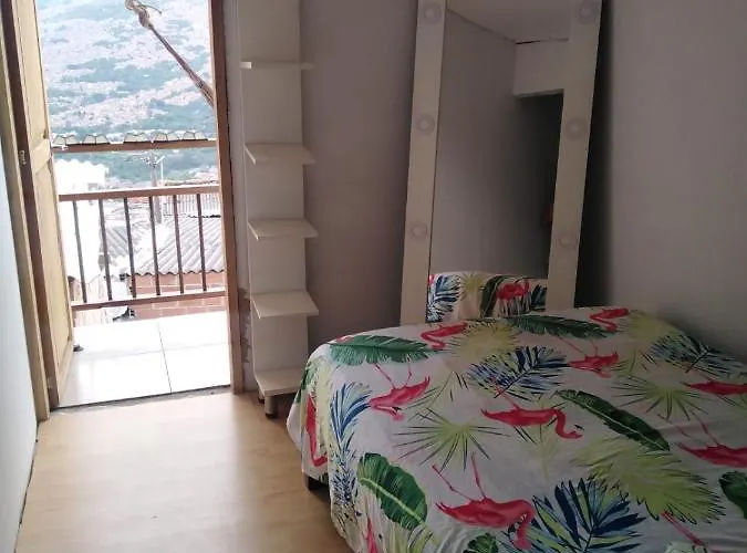 Ferienwohnung Casa Grande Medellin Popular 1