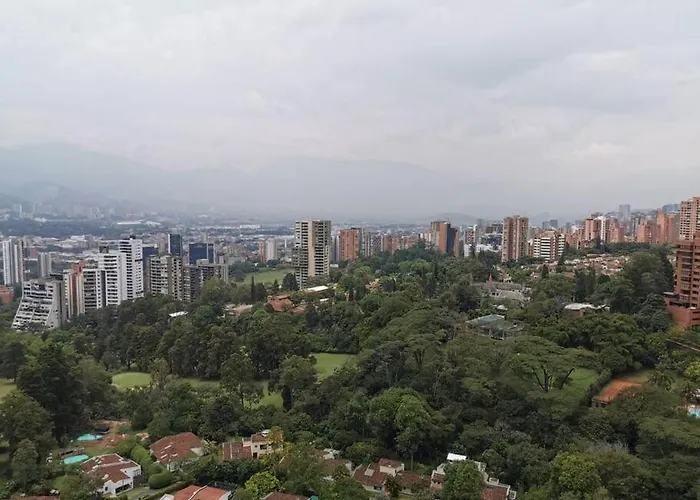 2002 El Poblado! City Skyline View Medellín