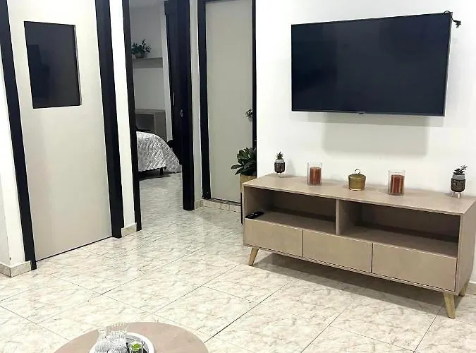 Ferienwohnung Apartamento Amoblado En Medellin, Para Estadias Largas