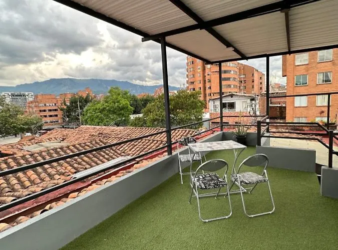 Aparta estudio amoblado 4 Medellín, San Joaquín