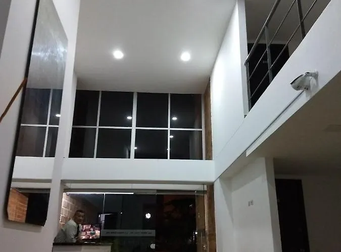 Ed La Frontera Poblado 1 A 6 Personas Apartamento Medellín admite animales