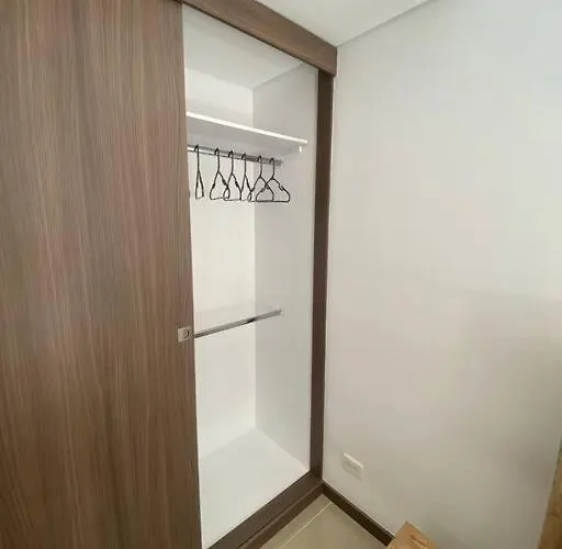 Excelente Loft & Ubicacion En Medellin - Laureles Apartamento