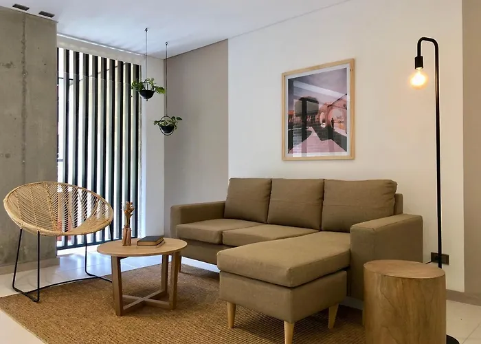 W Lovely 2Br W Balcony N Ac In Laureles Medellín