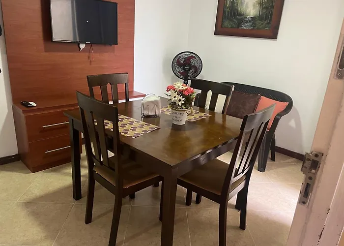 Ferienwohnung Lindo Y Cerca Al Metro Medellín