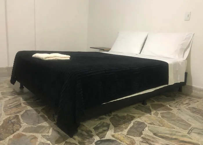 Haustierfreundliches Apartamento Comodo En Laureles , Centrico Y Bien Ubicado 201 Medellín