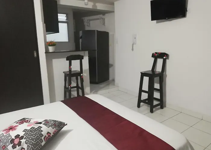 Aparta Estudio 7051 Medellín